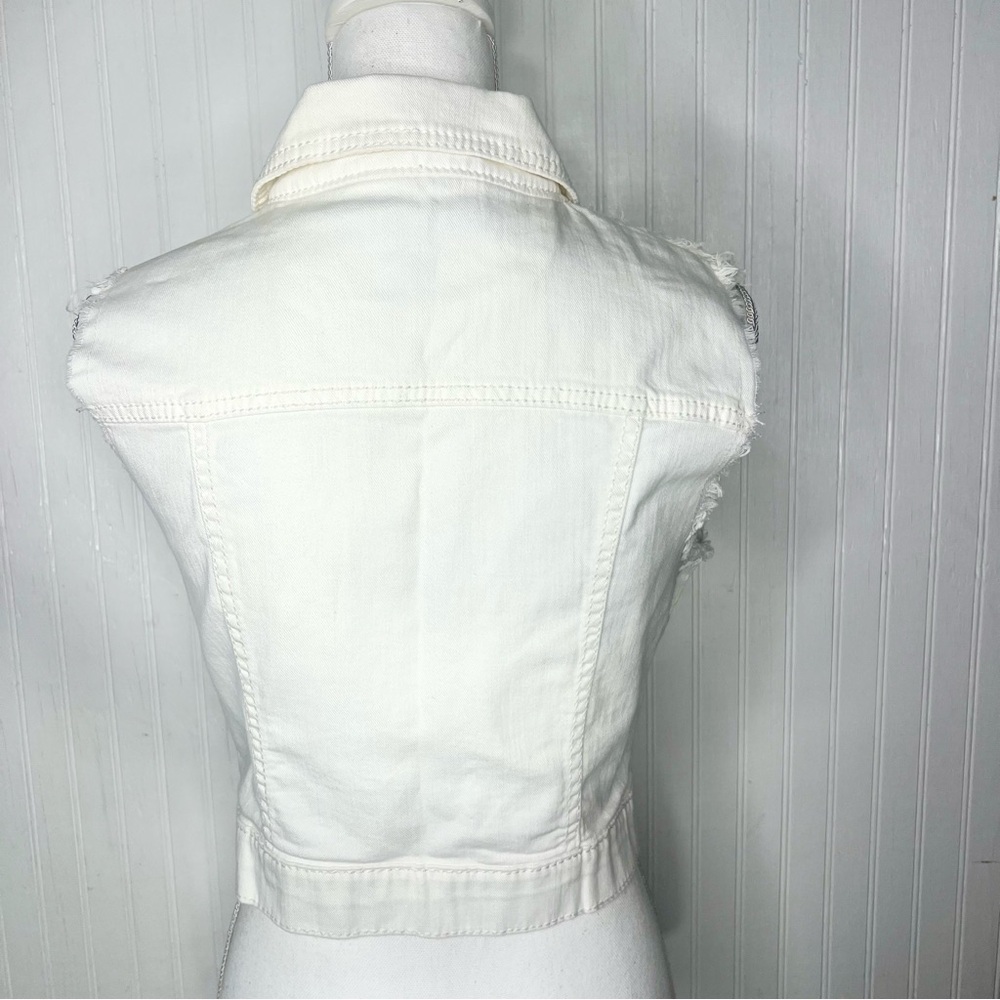 Miss Me Mallorie Vest - Picture 4 of 7